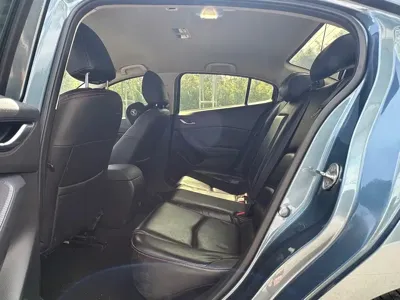 Mazda 3 Axela
