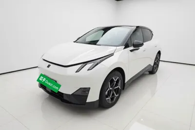 Lynk & Co Z20