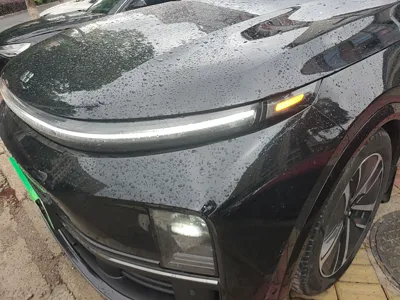 Li Auto L7