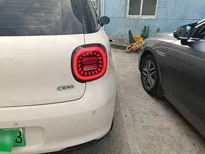 Yiwei Yiwei 3