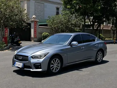 Infiniti Q50L