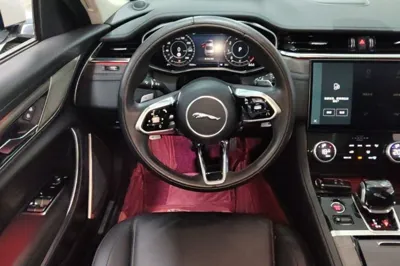 Jaguar XFL