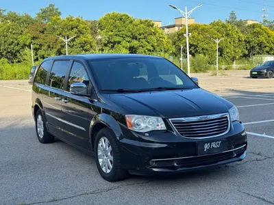 Chrysler Grand Voyager (Import)