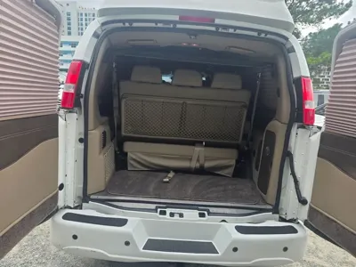 Chevrolet Express Van