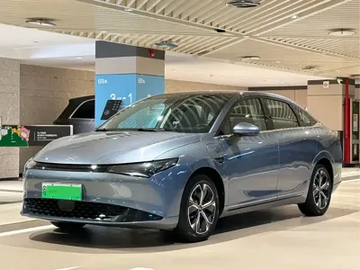 Xpeng P5