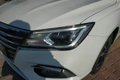 Roewe i5