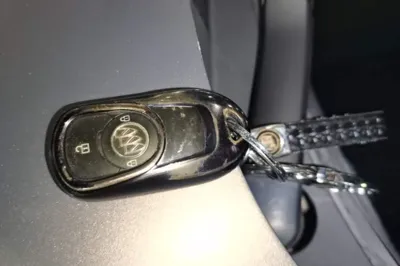 Buick GL6