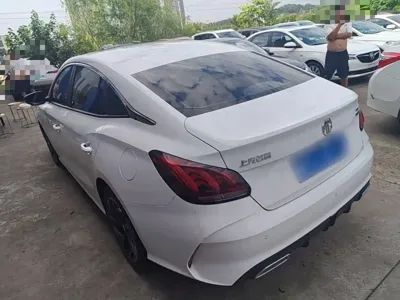 MG MG5