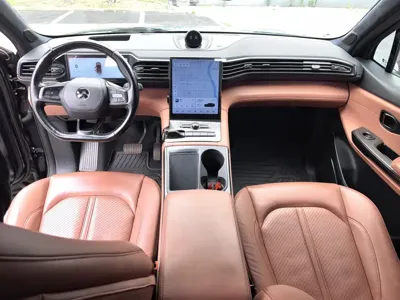 Nio EC6