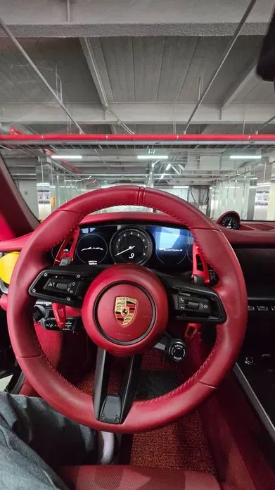 Porsche 911