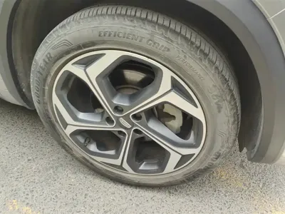 Geely Xingyue L