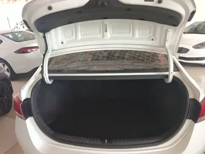 Hyundai Verna