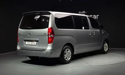 Hyundai Starex