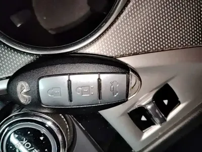 Infiniti Q50L