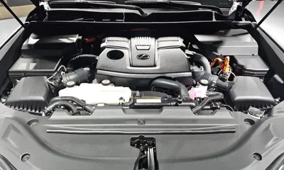 Lexus LX