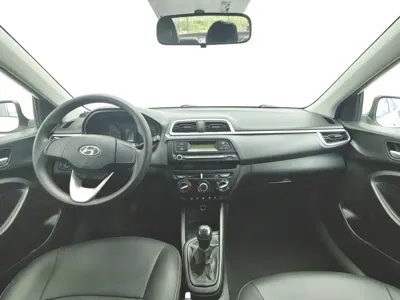 Hyundai Verna