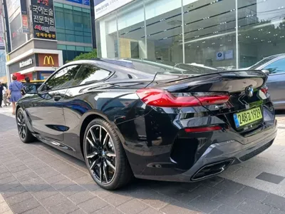 BMW 8-Series