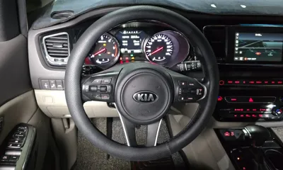 Kia Canival