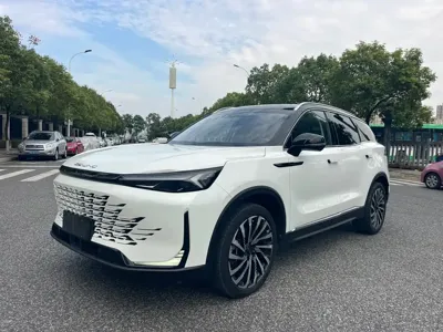 BAIC X7