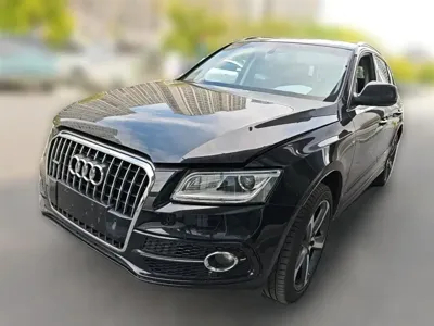 Audi Q5 (Import)
