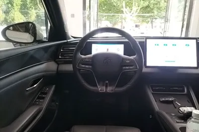 BYD Qin L