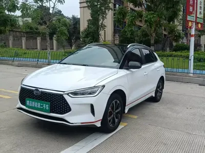 BYD e2