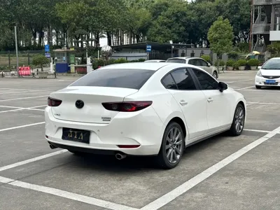 Mazda 3 Axela