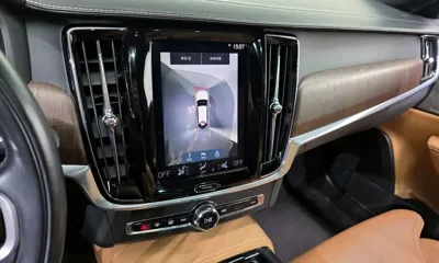 Volvo V90