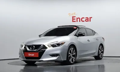 Nissan Maxima
