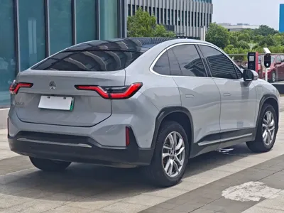 Nio EC6