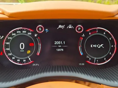 Astonmartin DBX