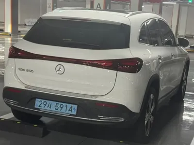 Mercedes-Benz EQA