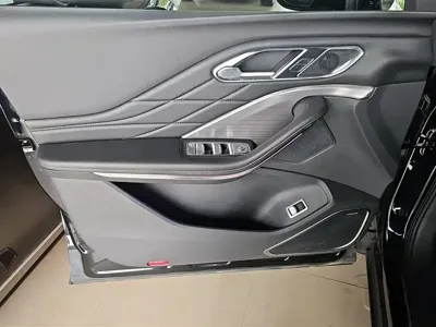 Hongqi Hongqi HS7 PHEV