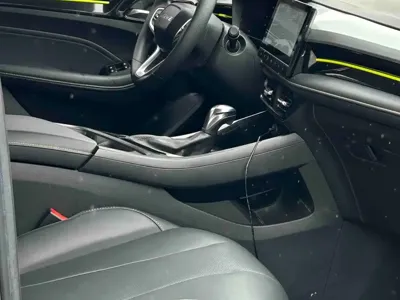 Roewe i5