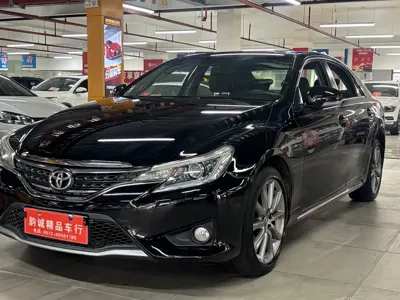 Toyota Reiz