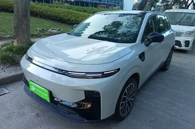 Leapmotor B10