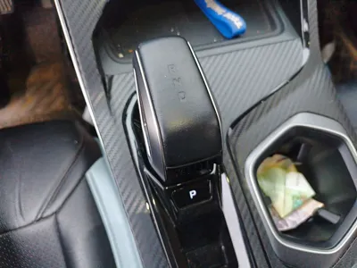 Geely Auto FX11