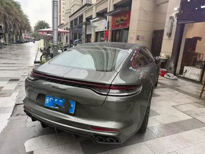 Porsche Panamera