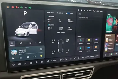 Li Auto L6