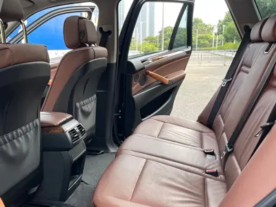 BMW X5 (Import)