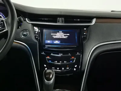 Cadillac XTS