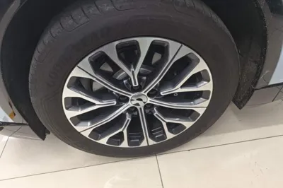 Nio EC6