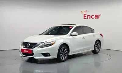 Nissan Altima