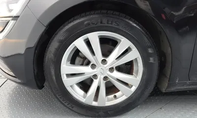 Renault-KoreaSamsung SM6