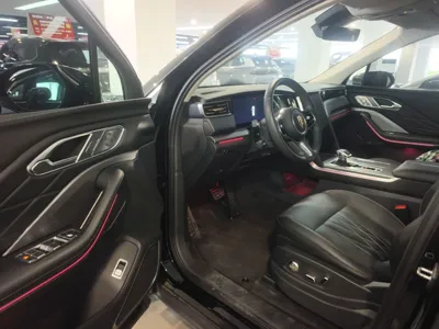Hongqi HS7 PHEV