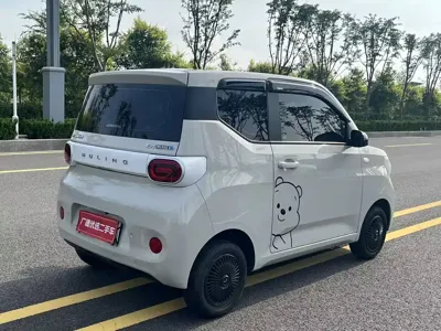 Wuling MINIEV