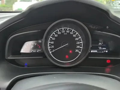 Mazda 3 Axela