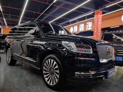 Lincoln Navigator