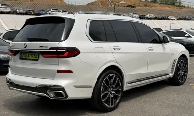 BMW X7