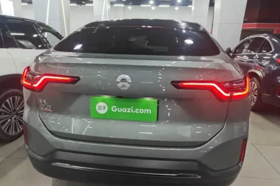 Nio EC6